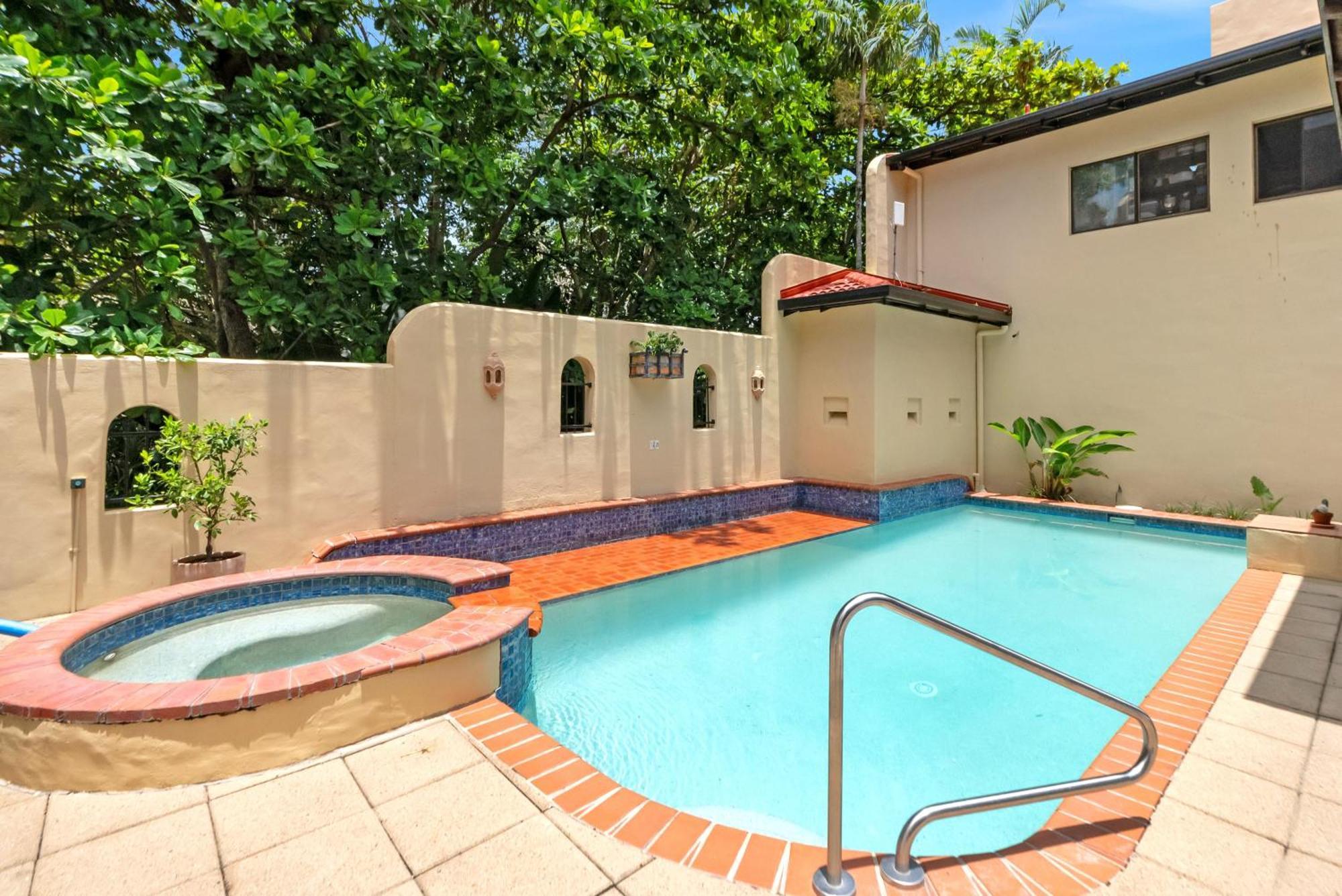 Villa San Michele Port Douglas Eksteriør billede